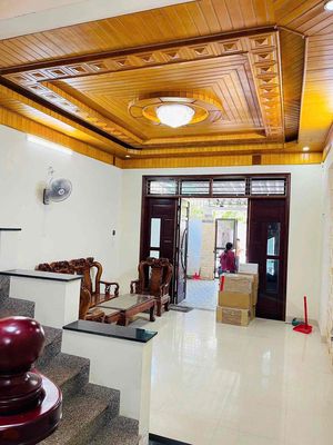 Аренда · 5 комн. · 100 м² · Quận Cẩm Lệ, ул. Đường Hồ Trung Lượng