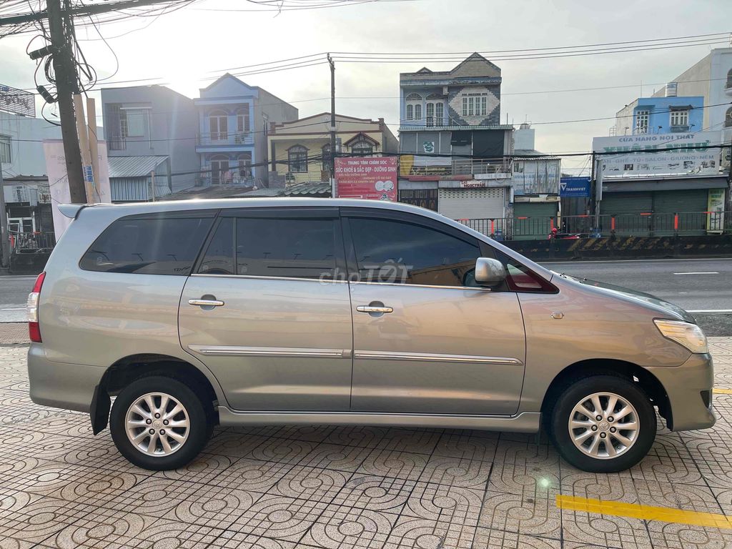 Toyota Innova 2012 2.0G - 112000 km số tự động. Mua bán Ô tô tại Thành phố Thủ Đức Tp Hồ Chí Minh được đăng bởi Trieu hình 5