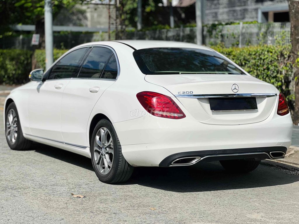 Mercedes Benz C200 2016 Hỗ Trợ Bank 65%. Mua bán Ô tô tại Quận Bình Tân Tp Hồ Chí Minh được đăng bởi Hoàng Thọ hình 8