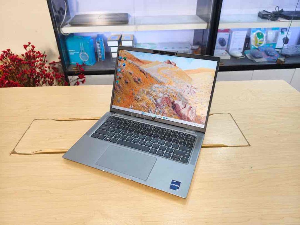 Dell Latitude 7340 i7-1365U 13.4 inch 16GB/512GB. Mua bán Laptop tại Quận Thanh Xuân Hà Nội được đăng bởi Vũ Vân Hoàng hình 1
