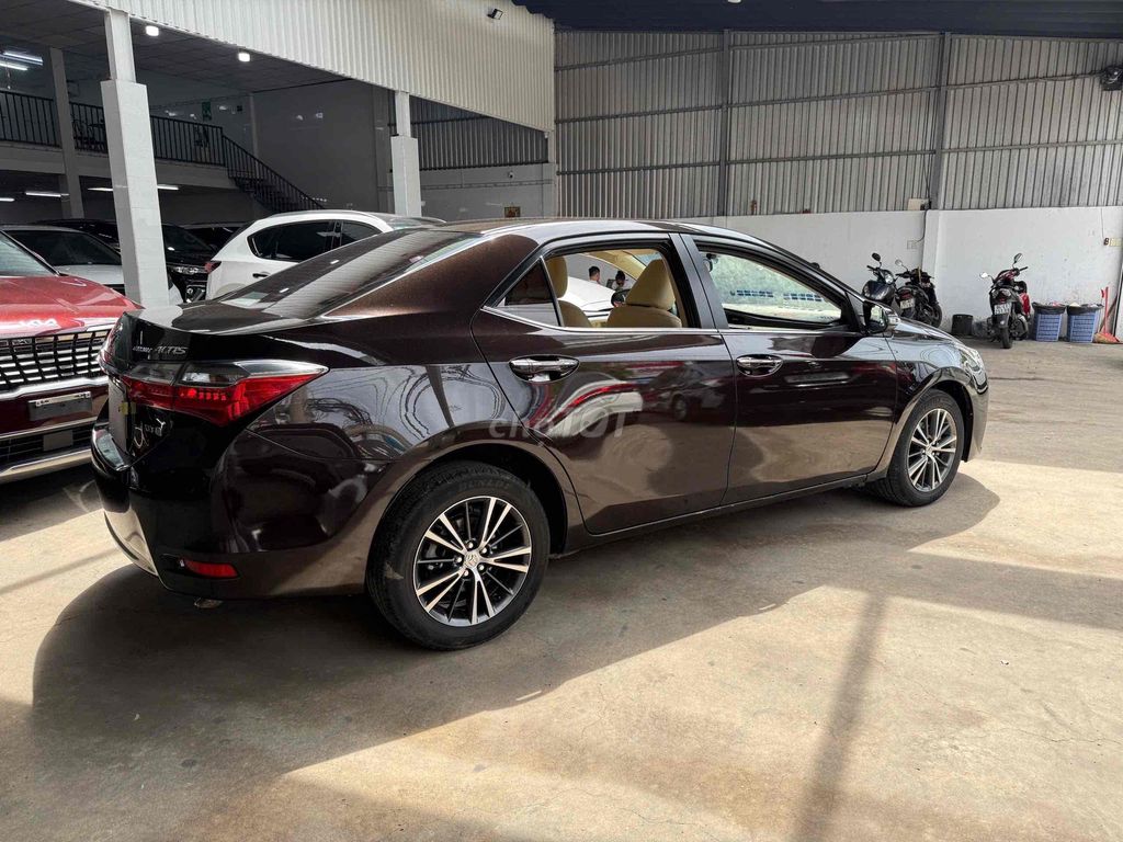 Toyota Corolla Altis 2019 1.8G AT - 60000 km. Mua bán Ô tô tại Thành phố Thủ Đức Tp Hồ Chí Minh được đăng bởi Long Auto Vạn Phúc hình 17