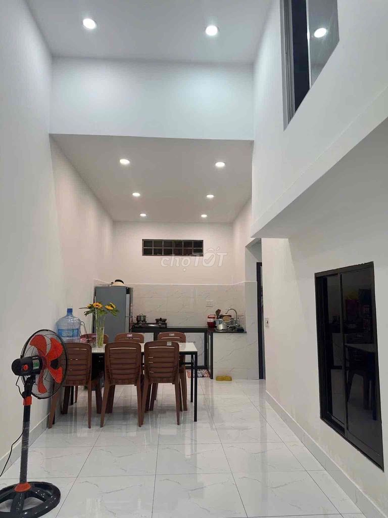 Rent · 3 bd · 100 м² · Quận Ngũ Hành Sơn, ул. Đường Bùi Tá Hán