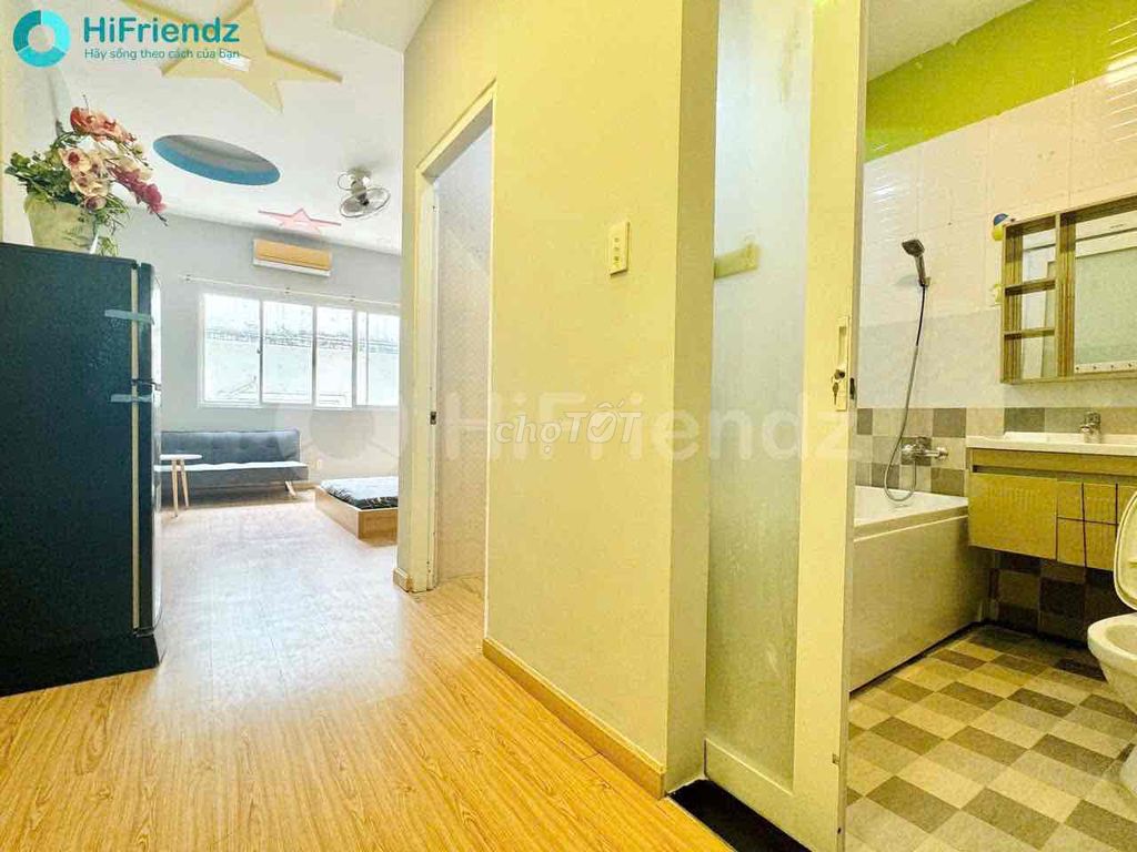 STUDIO FULL NỘI THẤT, TÁCH BẾP RỘNG 35M2 GẦN ĐH STU, PARC MALL