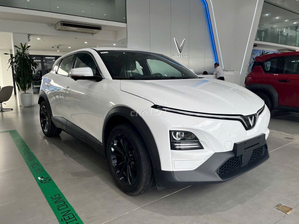 VINFAST VF6 – СОВРЕМЕННЫЙ ЭЛЕКТРИЧЕСКИЙ SUV, КРАСИВЫЙ ДИЗАЙН