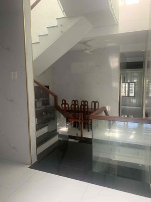 Аренда · 3 комн. · 100 м² · Quận Thanh Khê, ул. Đường Trần Thái Tông