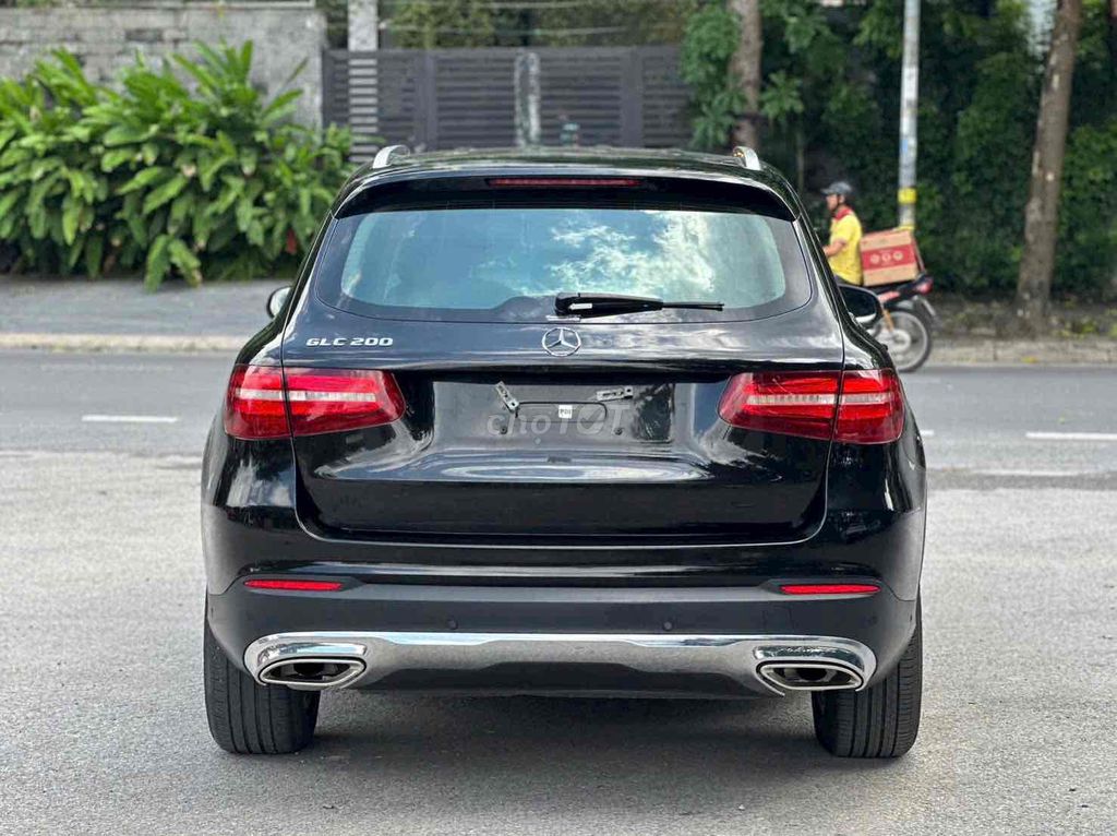 Mercedes-Benz GLC 200 2018 Đen. Mua bán Ô tô tại Quận Nam Từ Liêm Hà Nội được đăng bởi Trường Thịnh Phát autu Quốc Toản hình 1