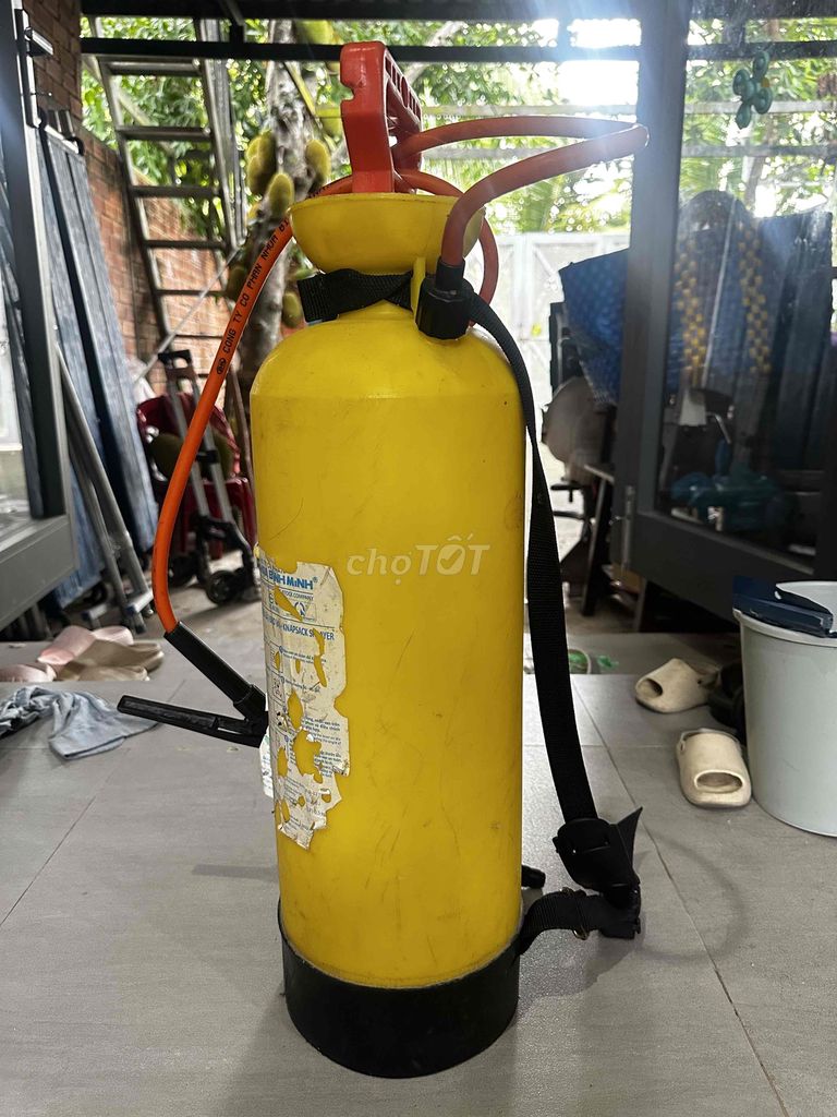 Bình phun thuốc Bình Minh 10L Vàng. Mua bán Đồ chuyên dụng, Giống nuôi trồng tại Quận Bình Thuỷ Cần Thơ được đăng bởi Ánh Thu hình 1