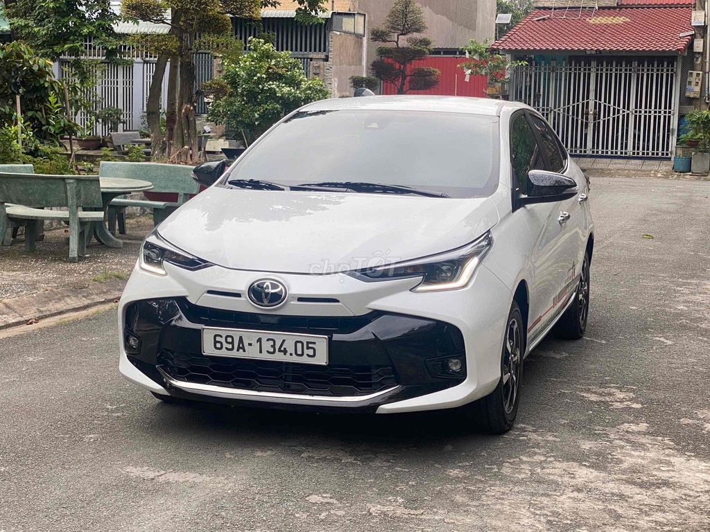 Toyota Vios 2023 G - 18000 km siêu mới