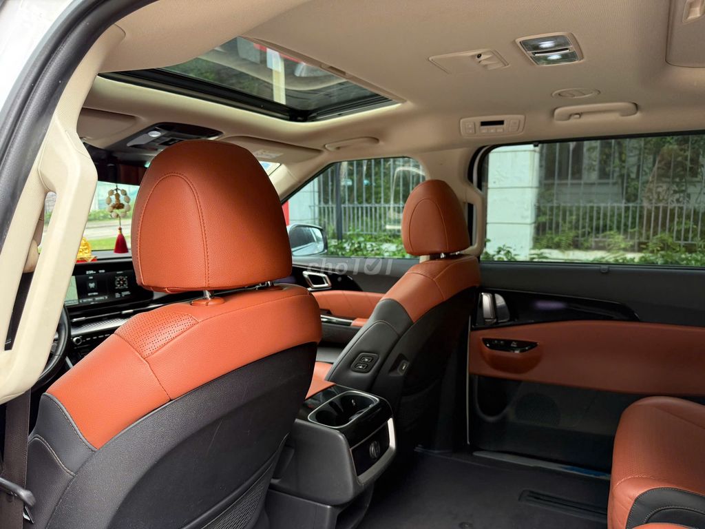 Kia Carnival 3.5 Signature 2022 Trắng. Mua bán Ô tô tại Quận Long Biên Hà Nội được đăng bởi PHÚC LÂM  AUTO hình 10