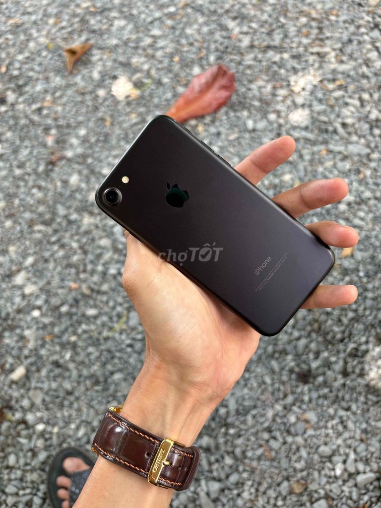 Apple iPhone 7 32GB Đen Zin phẩy. Mua bán Điện thoại tại Quận Ninh Kiều Cần Thơ được đăng bởi Tâm mobile hình 1