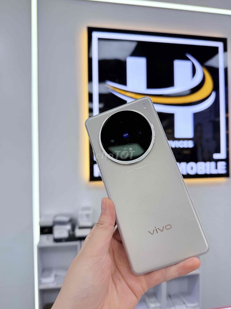 VIVO X100S-BẢN 16/256G-MÀU TITAN-CHỤP HÌNH ĐẸP. Mua bán Điện thoại tại Thành phố Biên Hòa Đồng Nai được đăng bởi Mobile Di Động Biên Hoà hình 1