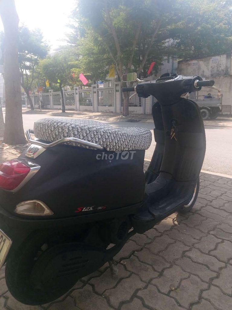 Vespa S125 xả rẻ. Mua bán Xe máy tại Quận 7 Tp Hồ Chí Minh được đăng bởi Huy hình 7