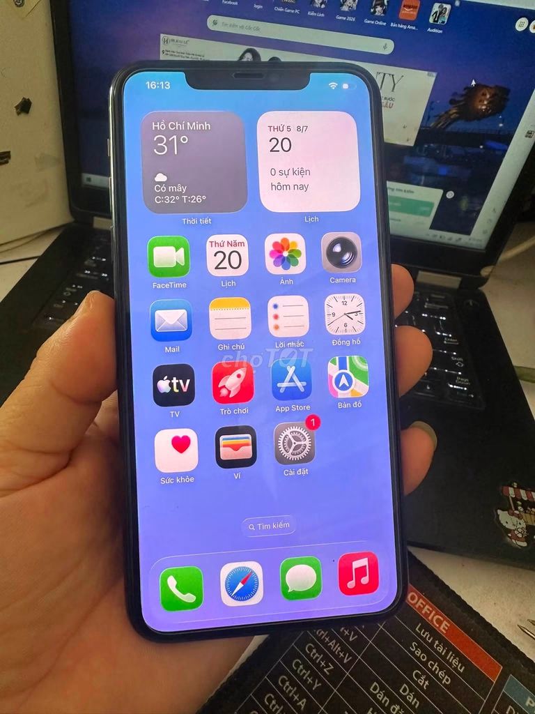 iPhone 11 Pro Max Xanh quốc tế LL/A. Mua bán Điện thoại tại Quận Bình Thạnh Tp Hồ Chí Minh được đăng bởi Truong  hình 1