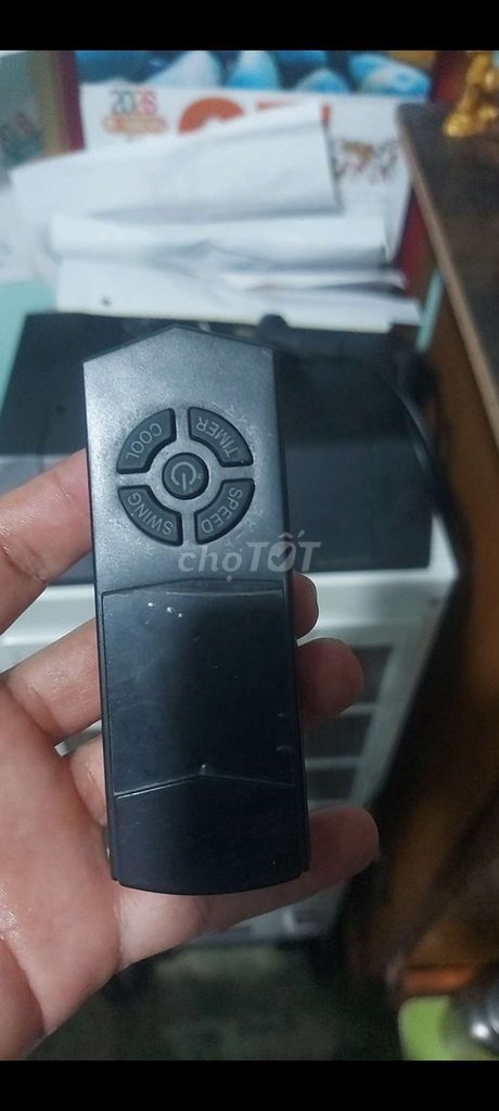 Quạt hơi nước Boss Đen, Trắng Đã sử dụng. Mua bán Quạt tại Quận Tân Phú Tp Hồ Chí Minh được đăng bởi Dong hình 1