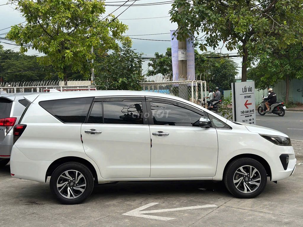 INNOVA 2023 2.0G AT - 67.000 km -  GIÁ CÒN GIẢM. Mua bán Ô tô tại Quận Gò Vấp Tp Hồ Chí Minh được đăng bởi Mr Chánh TOYOTA SURE hình 4