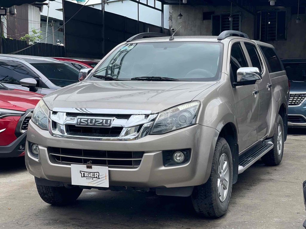 Isuzu Dmax 2016 LS 2.5 4x2 AT - 136000 km