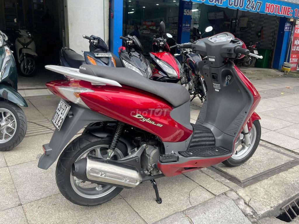 Honda Dylan 150 2005 mới 90% Bstp chính chủ. Mua bán Xe máy tại Quận Tân Phú Tp Hồ Chí Minh được đăng bởi Tuanduy hình 5