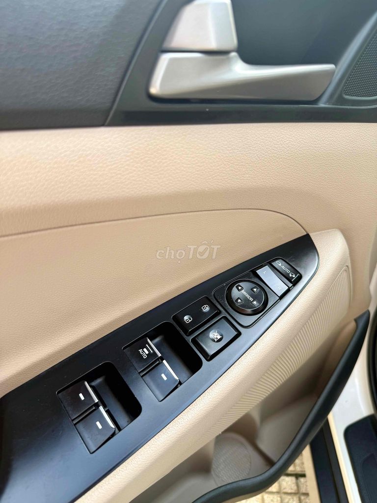 Hyundai Tucson 2019 2.0 ATH - 72000 km. Mua bán Ô tô tại Thành phố Biên Hòa Đồng Nai được đăng bởi Peacemaker hình 8
