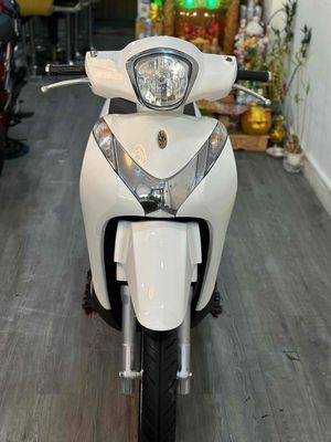 Sh mode 2015 trắng siêu đẹp nợ xấu trả trc 11tr
