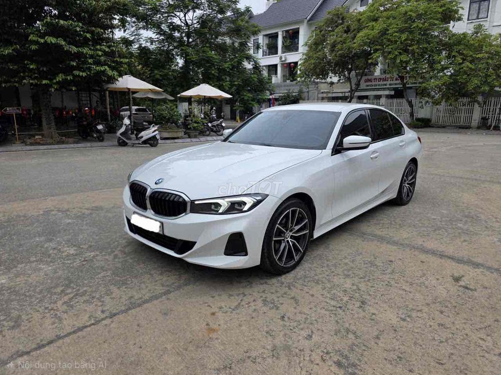 BMW 320i Sport Line 2023 10000 km Trắng. Mua bán Ô tô tại Quận Nam Từ Liêm Hà Nội được đăng bởi Vu tuan anh hình 4