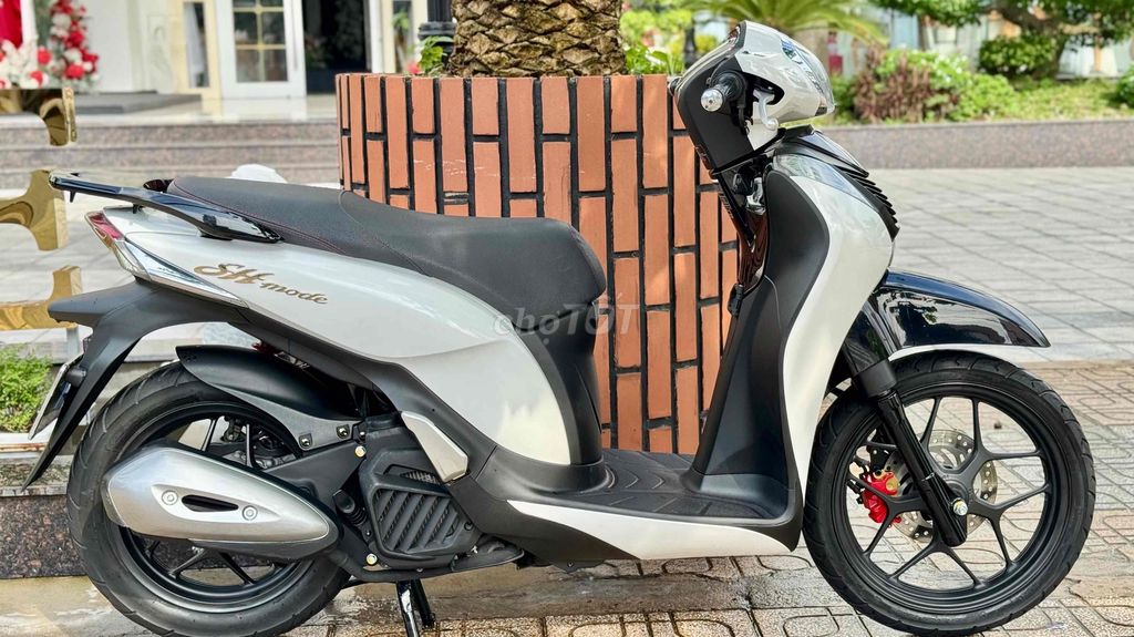Sh Mode 125 2015 Khoá Lớn Mới 90% ( Bstp 9c ). Mua bán Xe máy tại Thành phố Thủ Đức Tp Hồ Chí Minh được đăng bởi Cữa Hàng Xe Máy Hoàng Mỹ  hình 9