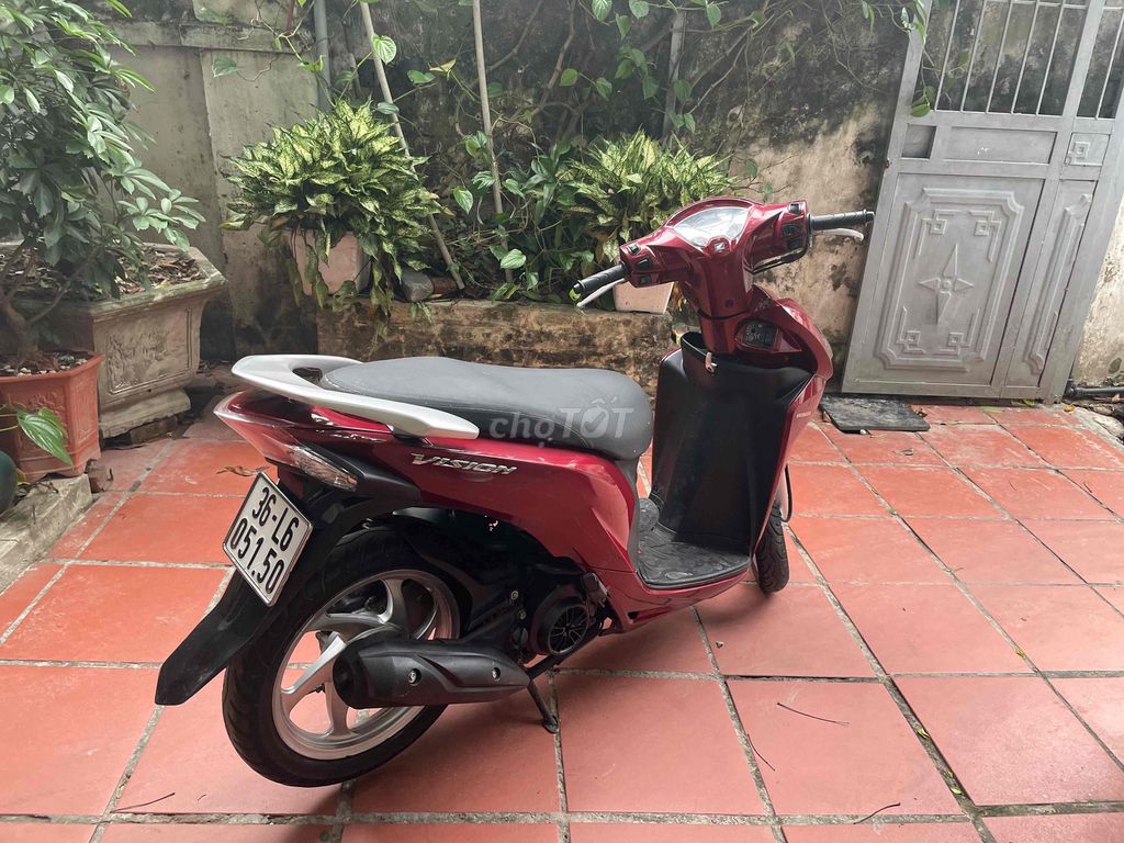 Bán xe vision 2016 máy zin sơn zin chính chủ. Mua bán Xe máy tại Huyện Thanh Trì Hà Nội được đăng bởi Phạm Khoa hình 3