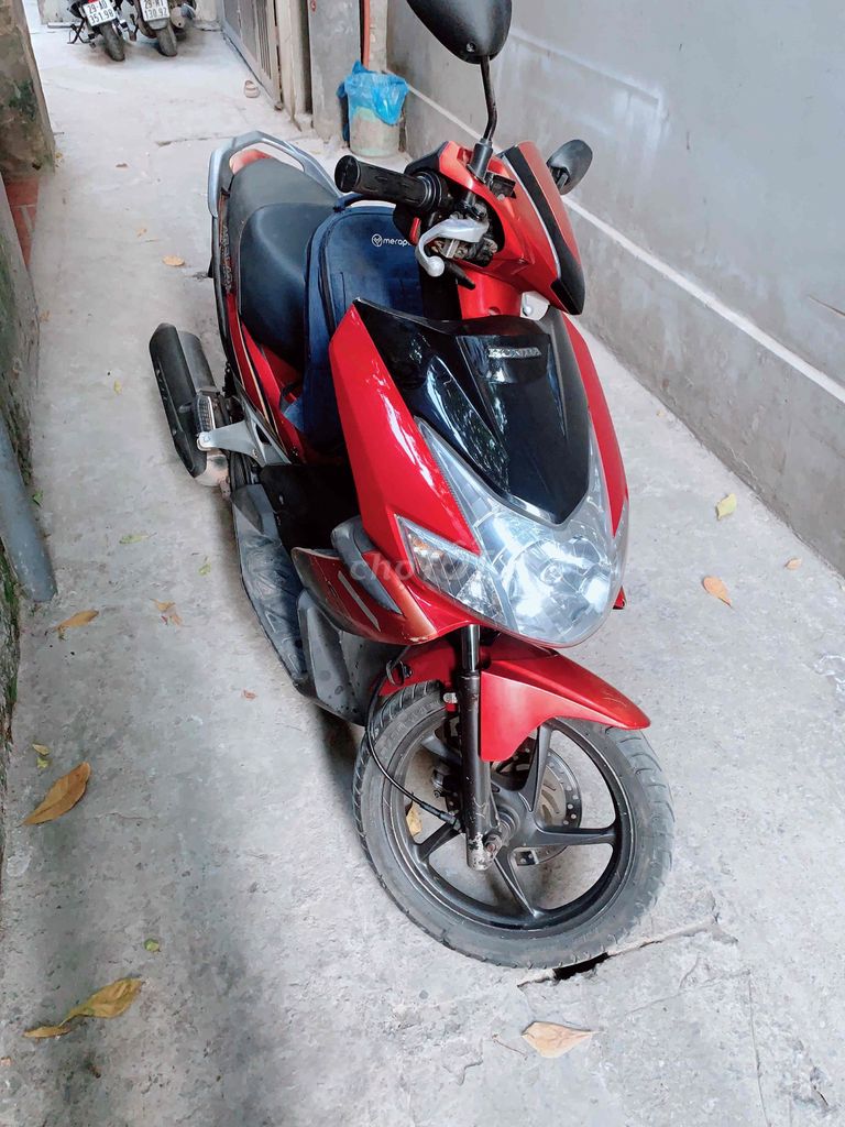 Honda Air Blade 2009 màu Đỏ. Mua bán Xe máy tại Quận Hoàng Mai Hà Nội được đăng bởi ngyueenx văn thanh hình 6