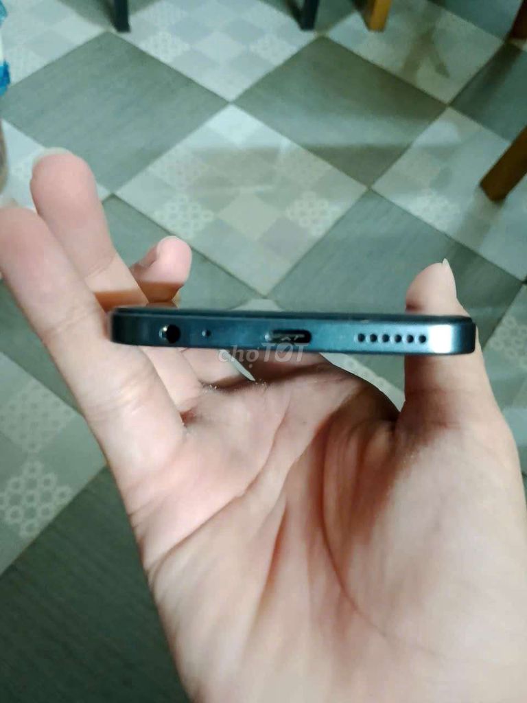 Tecno Spark 30 5G 6GB/128GB Xám. Mua bán Điện thoại tại Huyện Thanh Ba Phú Thọ được đăng bởi Giang Nguyen hình 1