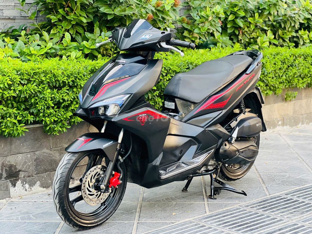 HONDA AIRBLADE 125 ĐEN SẦN NGUYÊN BẢN BIỂN 29