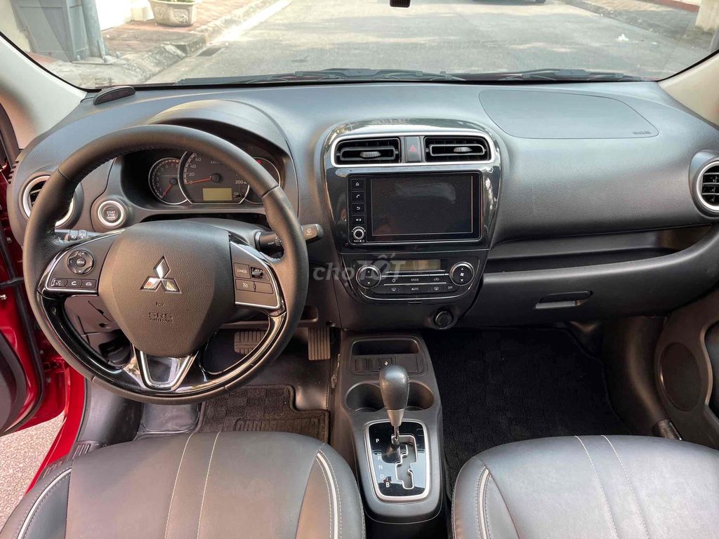 Mitsubishi Attrage 1.2 CVT 2022 cực đẹp