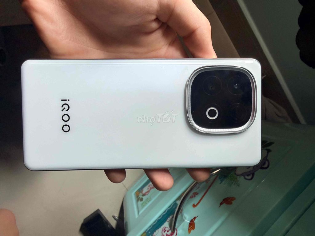iQOO Z10 Turbo Plus 12GB/256GB Trắng. Mua bán Điện thoại tại Thành phố Biên Hòa Đồng Nai được đăng bởi Trần Thuận hình 1