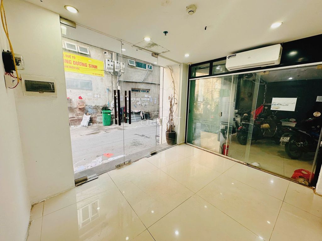 Mặt bằng cho thuê tại phố Quan Hoa - Cầu Giấy. Cho thuê văn phòng, mặt bằng kinh doanh tại Quận Cầu Giấy Hà Nội được đăng bởi đào tùng hình 1