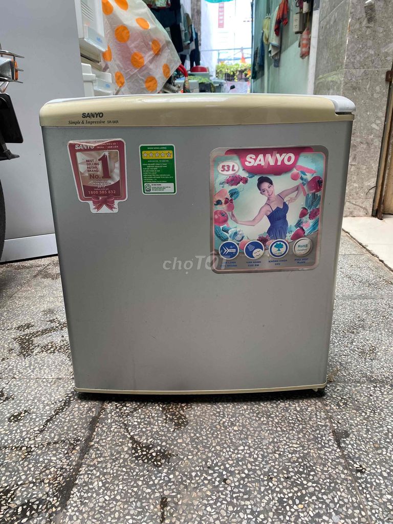 Tủ lạnh Sanyo 53L nguyên zin bao tốt bh 6 th. Mua bán Tủ lạnh tại Quận 7 Tp Hồ Chí Minh được đăng bởi Cương hình 1