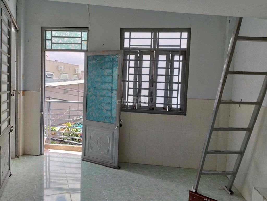 PHÒNG TRỌ ĐẶNG VĂN BI – ĐH KIEN TRÚC 3 TRIEU