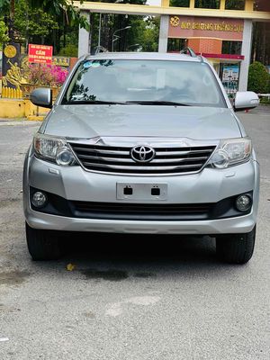 Toyota Fortuner 2013 2.7V 4x4 AT - 1 km. Mua bán Ô tô tại Thành phố Biên Hòa Đồng Nai được đăng bởi Bi Auto