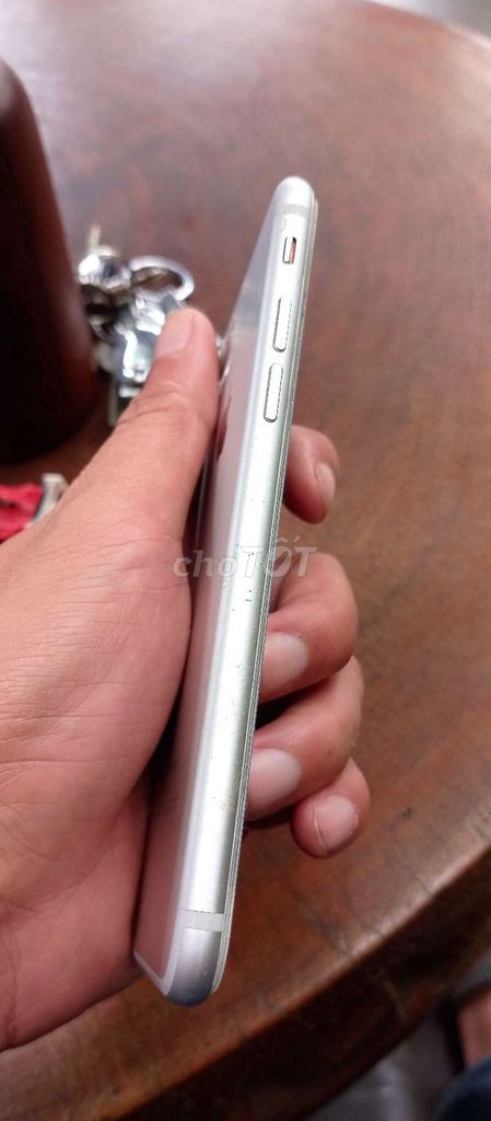 Bán Iphone 7, máy đẹp. Mua bán Điện thoại tại Thành phố Buôn Ma Thuột Đắk Lắk được đăng bởi Căn Hộ hình 1