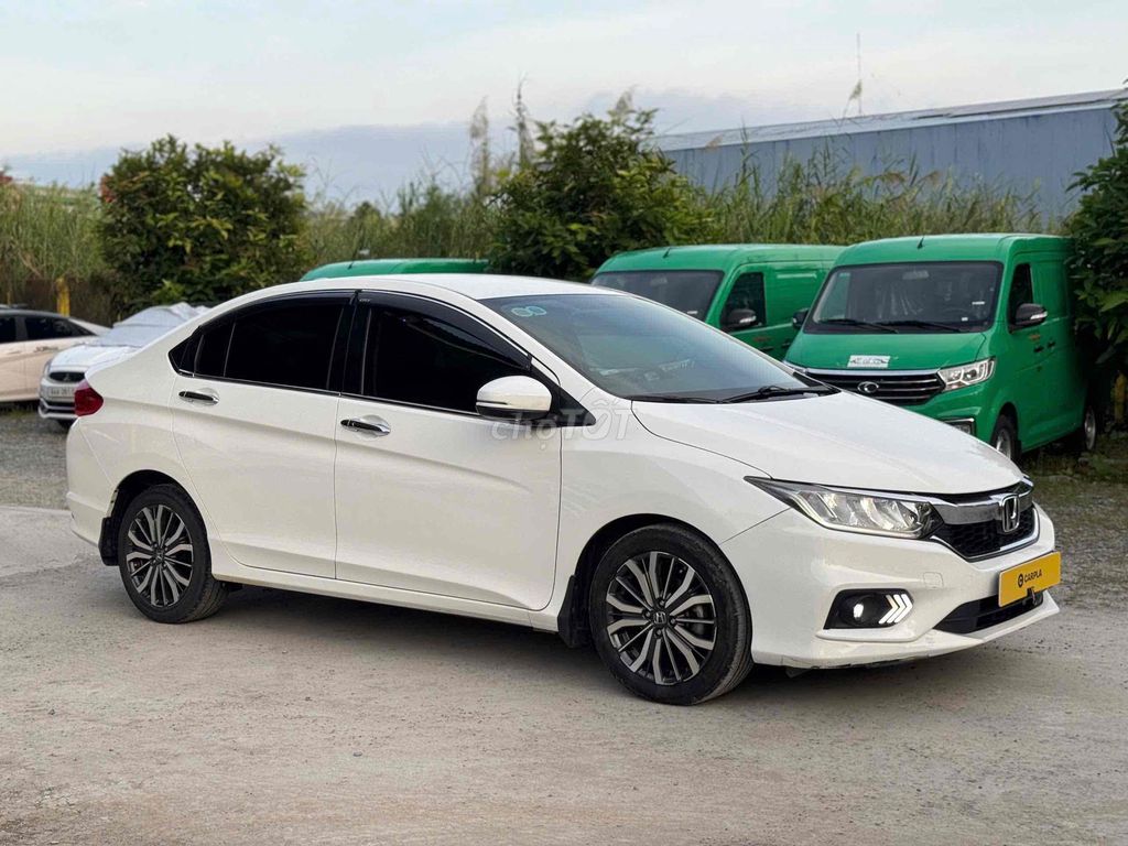 Honda City 2018 1.5 TOP - 60000 km Dưới 400Tr. Mua bán Ô tô tại Quận Ninh Kiều Cần Thơ được đăng bởi Chuyên Mua Bán Ô Tô Qua Sử Dụng Carpla Cần Thơ hình 3
