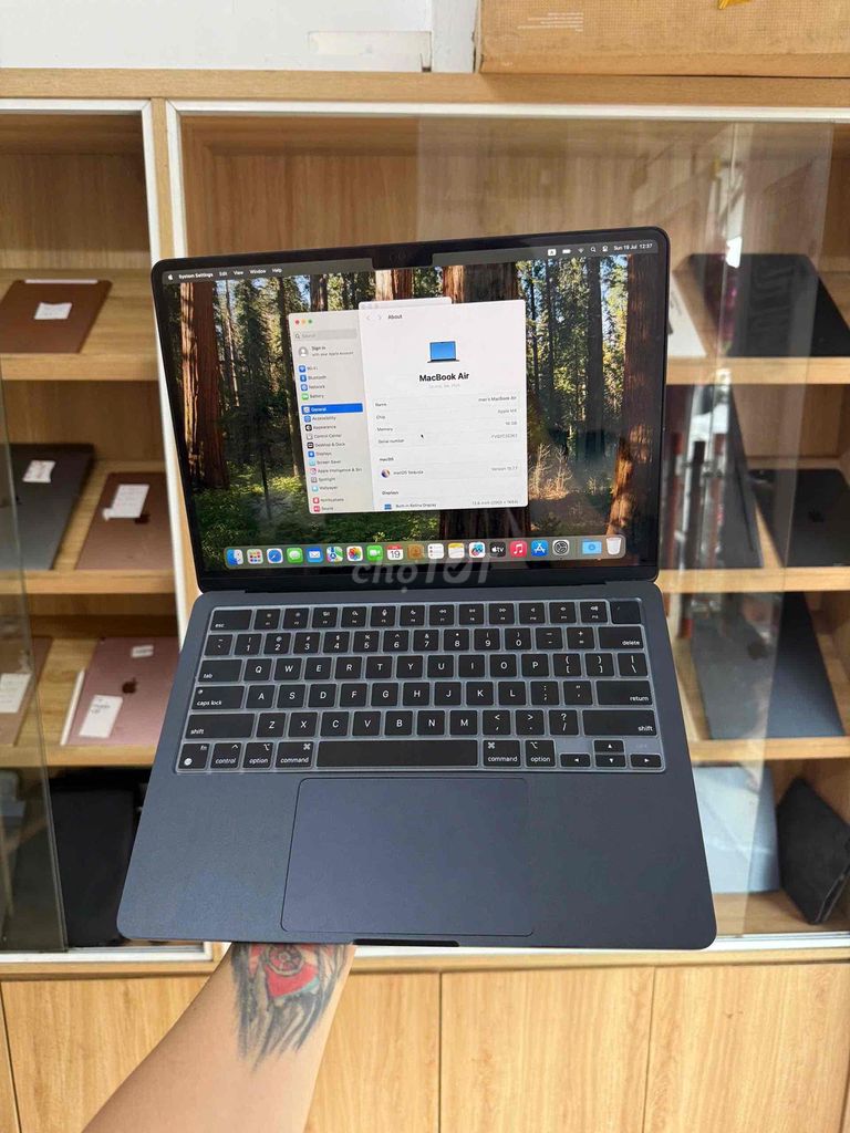 Apple Macbook Air M4 13 inch 16GB/256GB Like New. Mua bán Laptop tại Quận Đống Đa Hà Nội được đăng bởi KT Hà Nội Mobile hình 1
