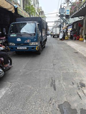bán căn hộ tầng trệt, mặt tiền kinh doanh  chợ Tân Bình 