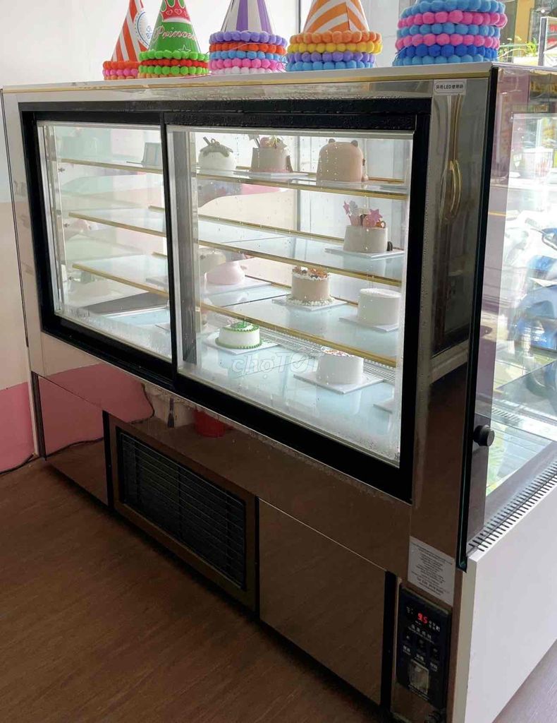 Thanh lý tủ trưng bày bánh kem. Mua bán Bếp, lò, đồ điện nhà bếp tại Thị xã Bến Cát Bình Dương được đăng bởi Thuý Nga hình 4