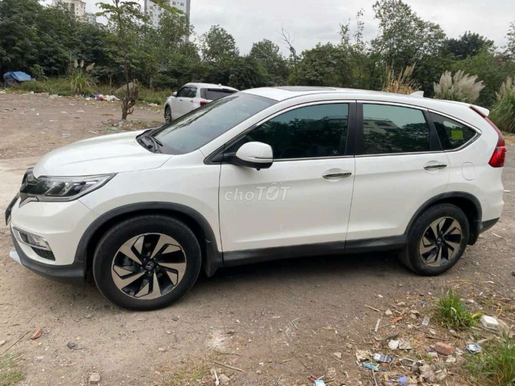 Honda CRV - 2015 2.4 AT - 165000 km. Mua bán Ô tô tại Quận Hoàng Mai Hà Nội được đăng bởi Trần Nam Hải hình 4