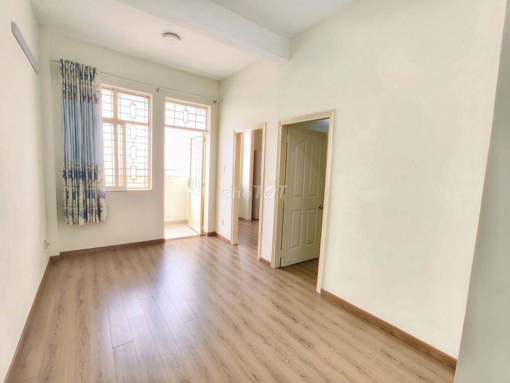 Аренда · 2 комн. · 60 м² · Quận 3, ул. Đường Lý Chính Thắng