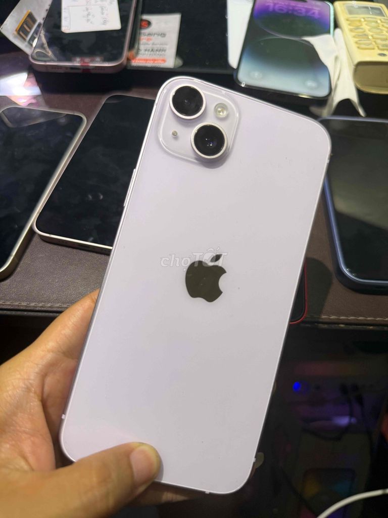 Apple iPhone 14 Plus 128GB Tím Mỹ. Mua bán Điện thoại tại Thành phố Thủ Đức Tp Hồ Chí Minh được đăng bởi Minh Sang Store Góp Bao Nợ Xấu hình 1