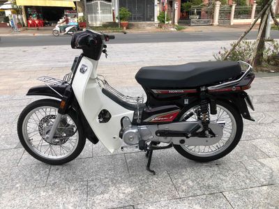 Dream Thái 1999 Dọn Full Kiểng. Mua bán Xe máy tại Quận Thốt Nốt Cần Thơ được đăng bởi Nguyễn Văn Hải