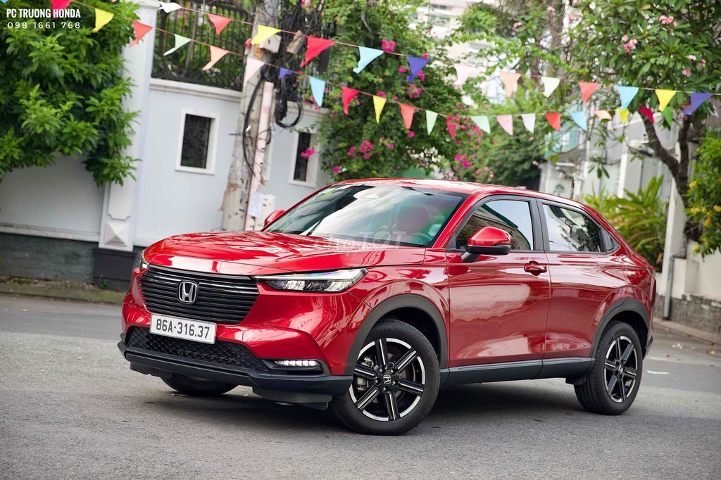 HRV G DATE CUỐI 2024, CHỈ 9.000KM, CỰC SIÊU MỚI. Mua bán Ô tô tại Quận 10 Tp Hồ Chí Minh được đăng bởi PC Trương hình 2