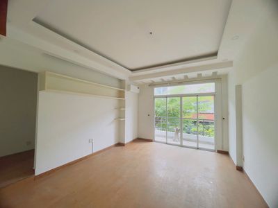 cho thuê giá rẻ căn nhà phố Hưng gia, 4 tầng, vào kinh doanh ngay