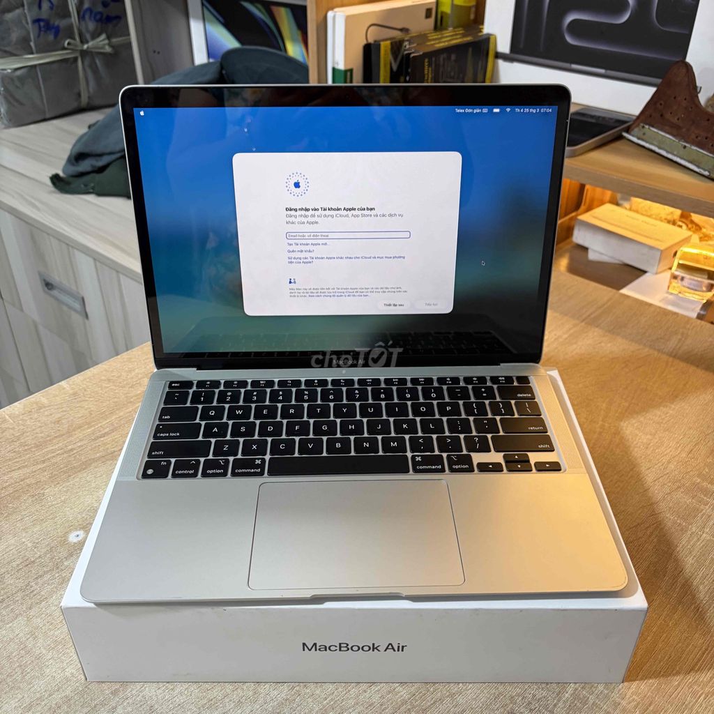 Apple MacBook Air M1 13 inch 8GB/256GB. Mua bán Laptop tại Quận Bình Thạnh Tp Hồ Chí Minh được đăng bởi Mac Hiền 50 Nguyễn Cửu Vân hình 1