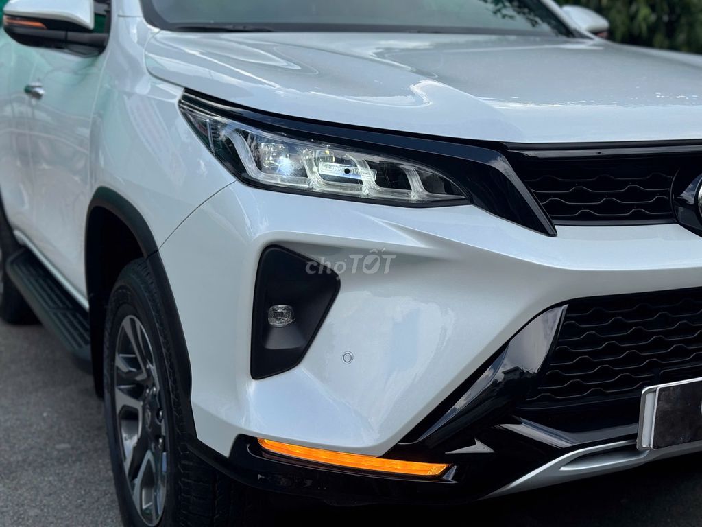 SIÊU CỌP TOYOTA FORTUNER LEGENDER 2024 MỚI KENG. Mua bán Ô tô tại Quận Gò Vấp Tp Hồ Chí Minh được đăng bởi Chợ Xe Ô Tô 362 Xe Chất uy Tín hình 4