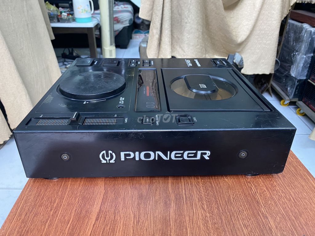 CD PIONEER CDJ-3O nhận bài nhanh không kén đĩa