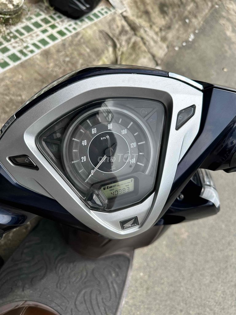 🍒Honda lead 2017 xanh nguyên zin. Mua bán Xe máy tại Quận Ninh Kiều Cần Thơ được đăng bởi Mua Bán Trao đổi Laptop Cần Thơ hình 3